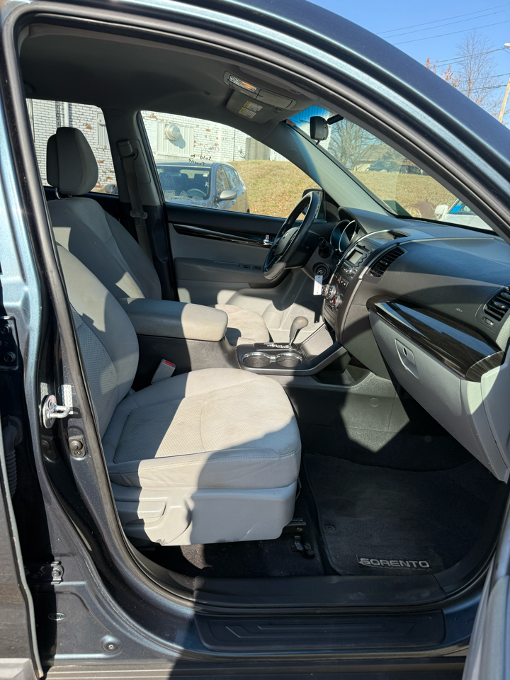 Kia Sorento LX 4WD 2011