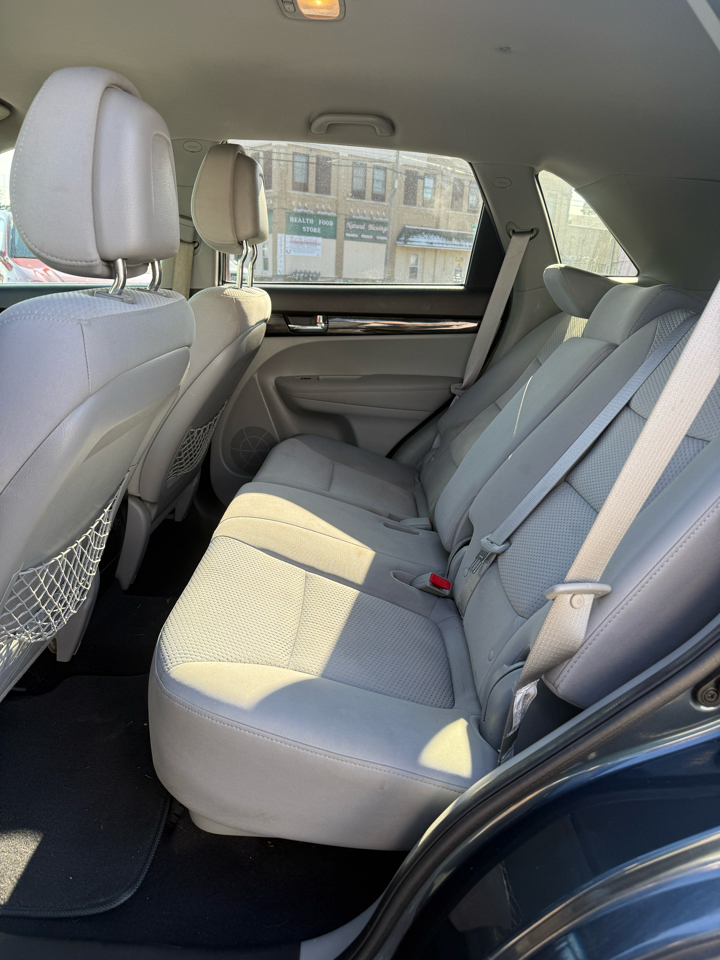 Kia Sorento LX 4WD 2011