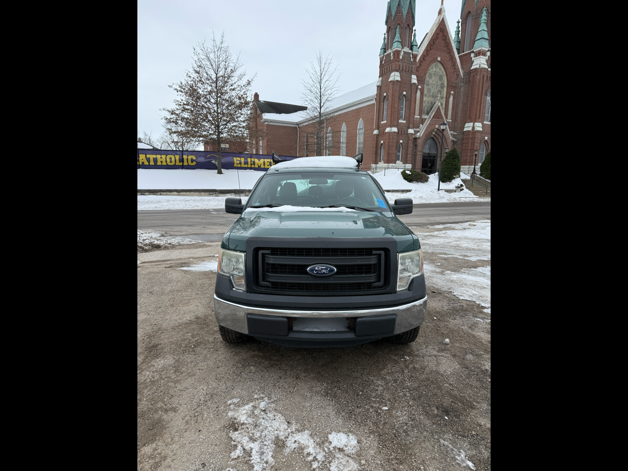 2011 Ford F-150 XL SuperCab 8-ft. Bed 2WD