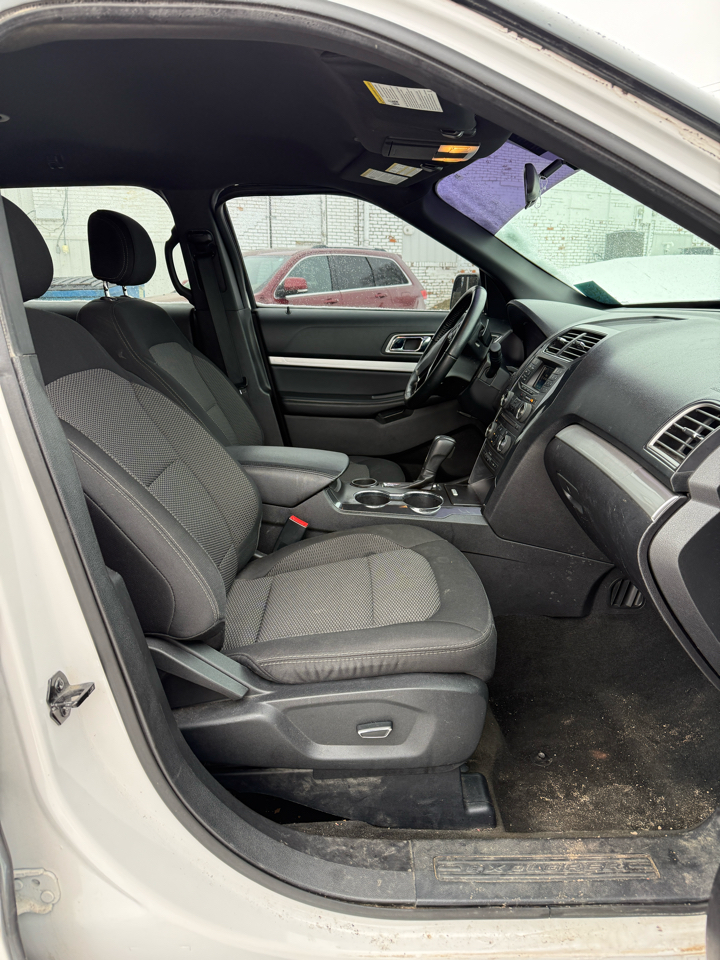 Ford Explorer XLT FWD 2017