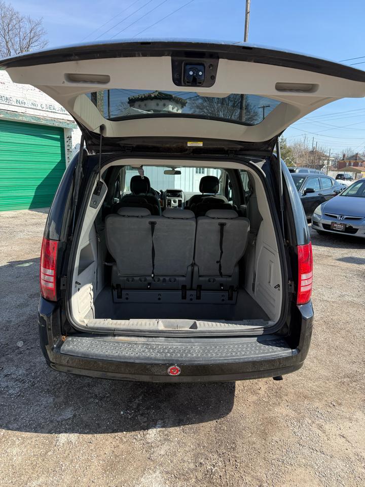 Chrysler Town & Country Touring 2010