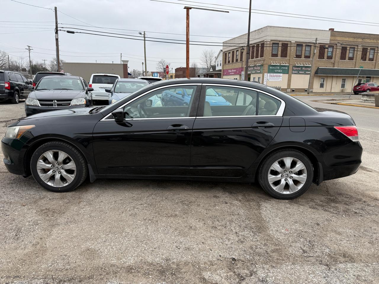 Honda Accord EX-L Sedan AT 2010