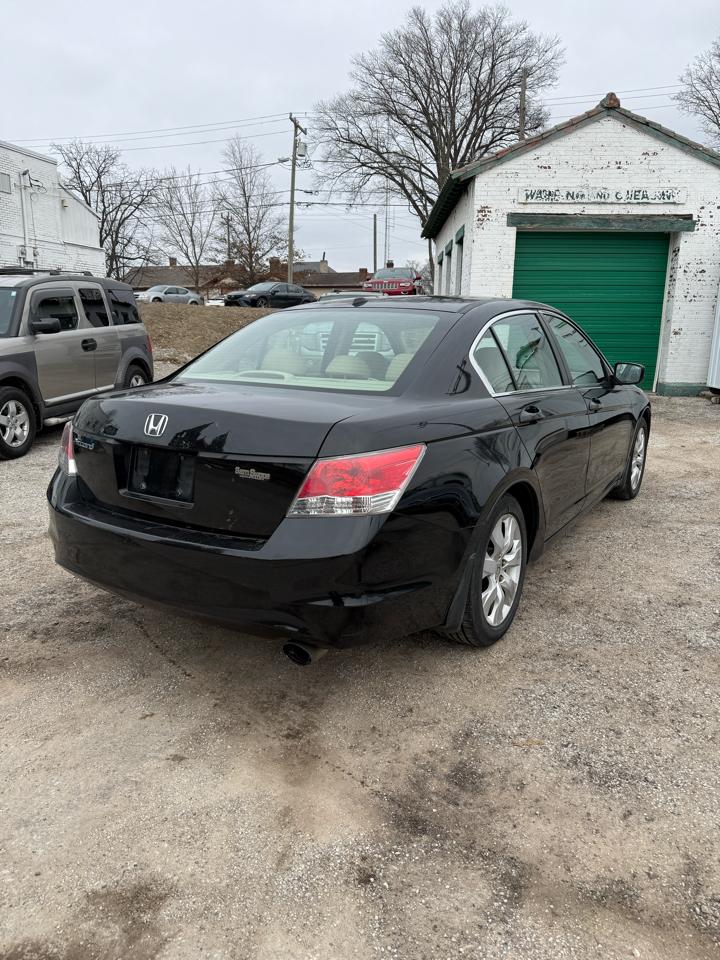 Honda Accord EX-L Sedan AT 2010