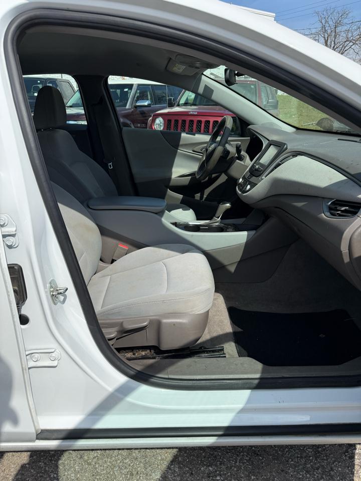 Chevrolet Malibu LS 2016