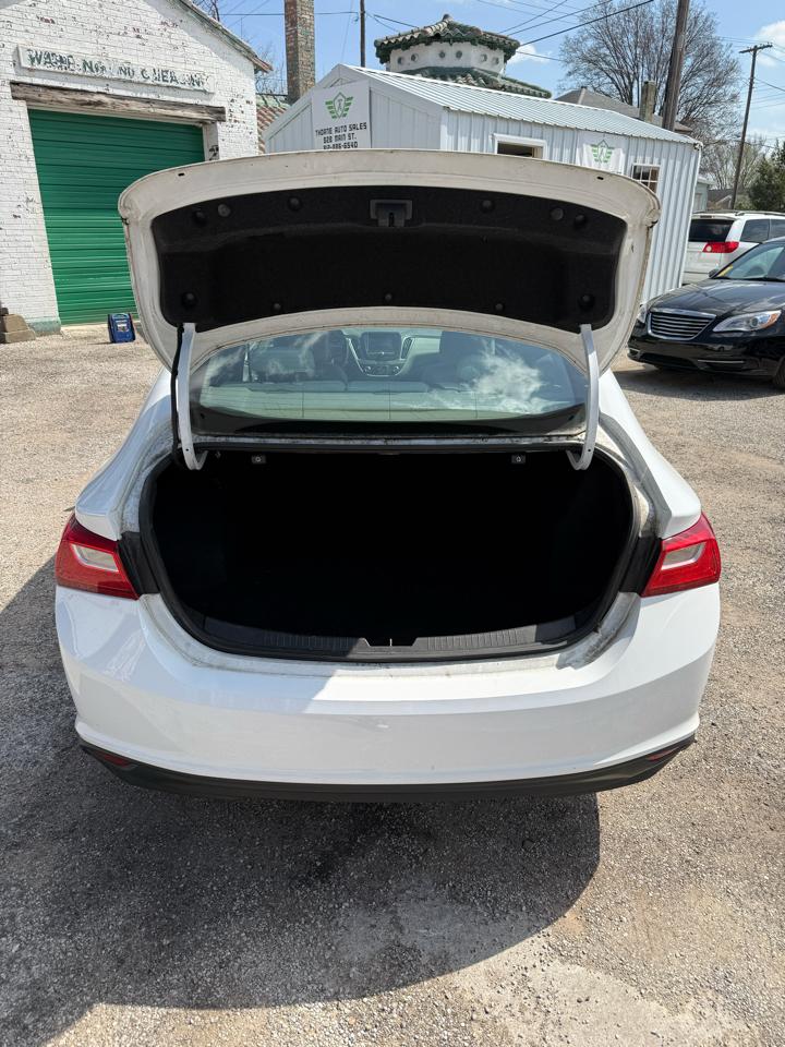 Chevrolet Malibu LS 2016