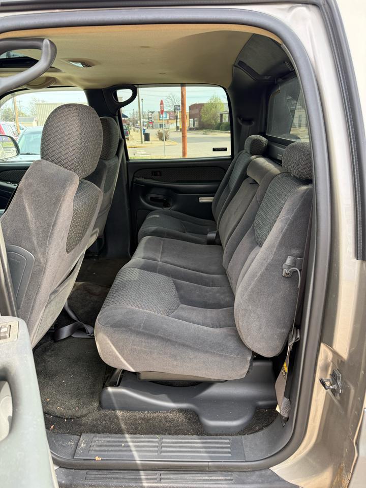 Chevrolet Avalanche 1500 2WD 2002