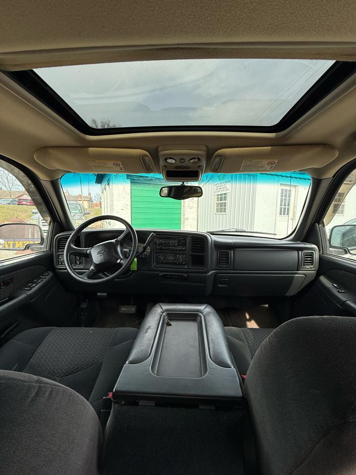 Chevrolet Avalanche 1500 2WD 2002