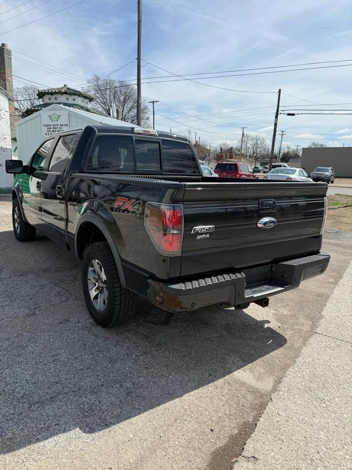 Ford F-150 XL SuperCrew 5.5-ft. Bed 4WD 2012