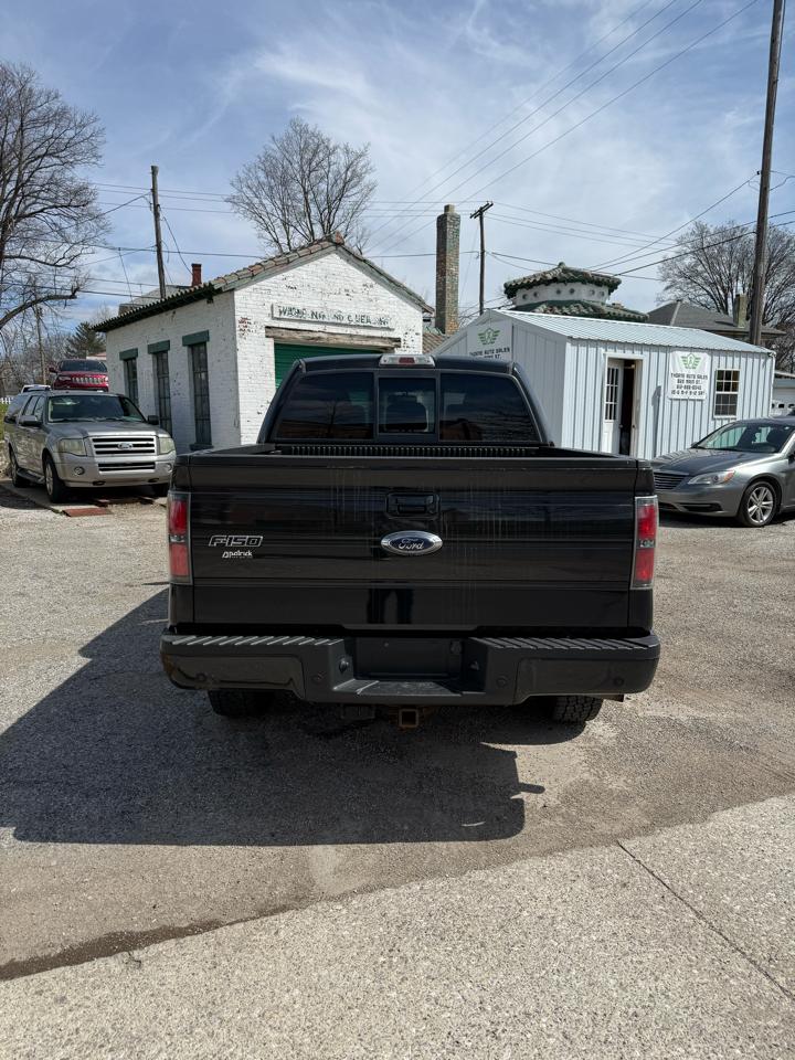 Ford F-150 XL SuperCrew 5.5-ft. Bed 4WD 2012