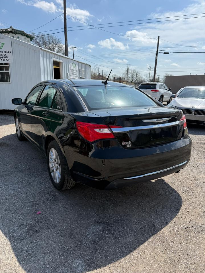 Chrysler 200 LX 2014