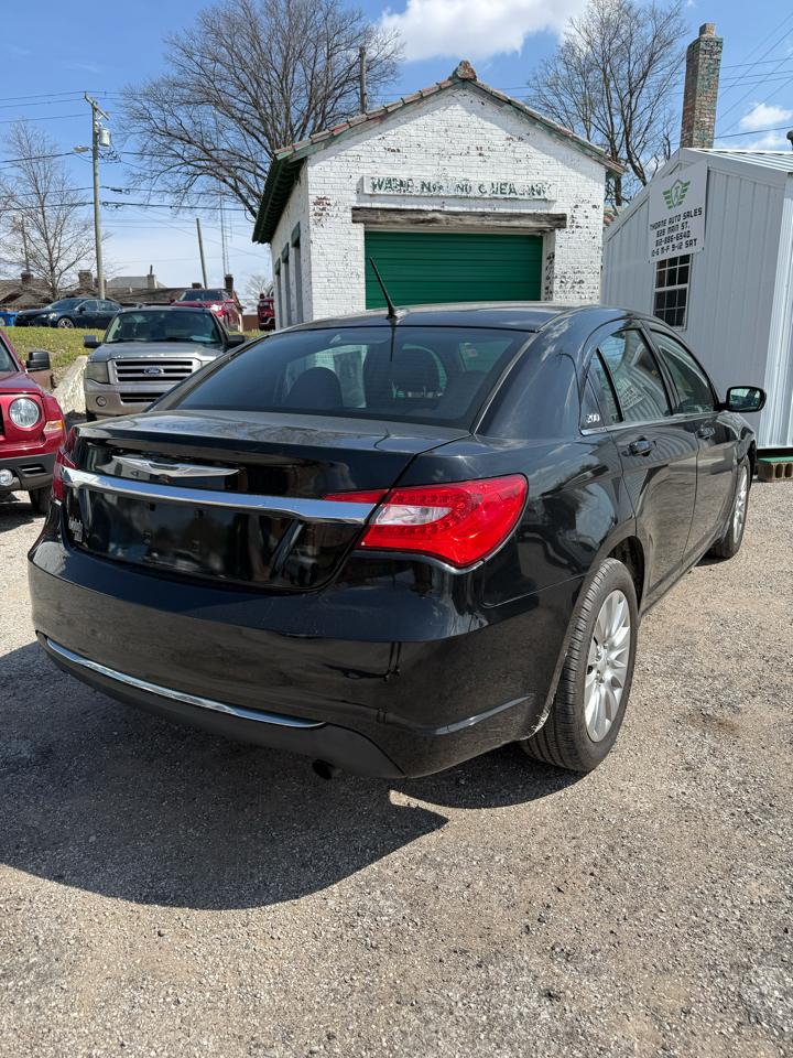 Chrysler 200 LX 2014