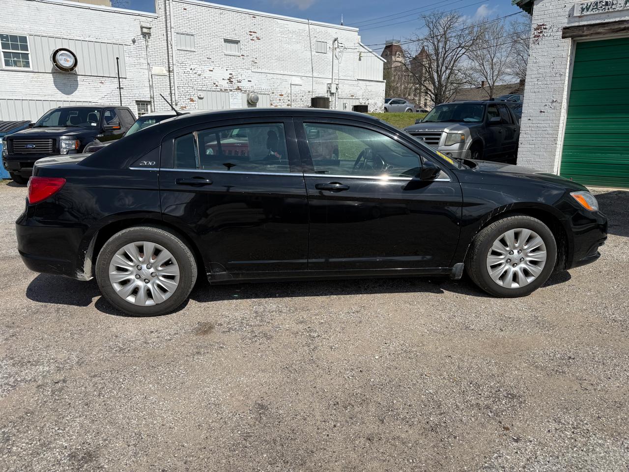 Chrysler 200 LX 2014