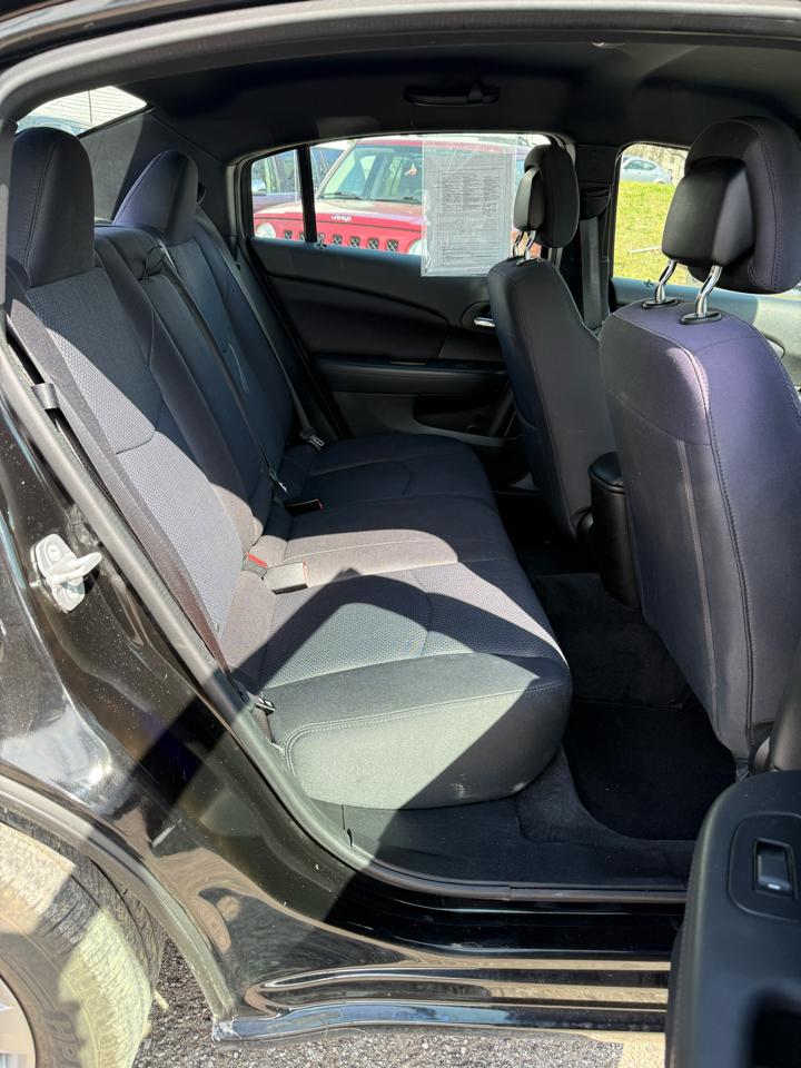 Chrysler 200 LX 2014