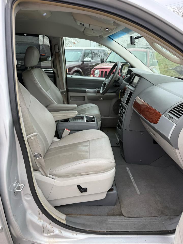 Chrysler Town & Country Touring 2008