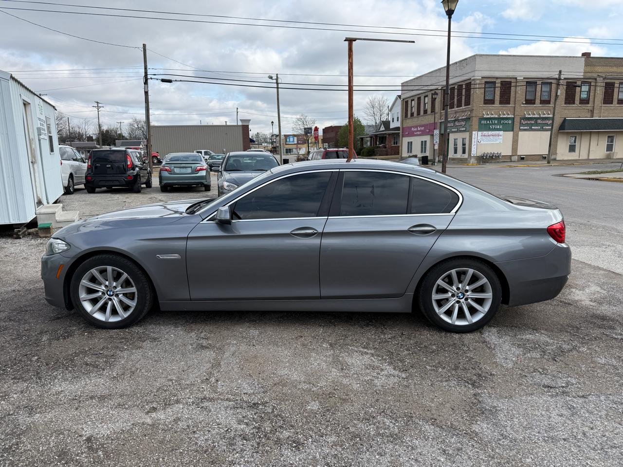BMW 5-Series 535i xDrive 2014