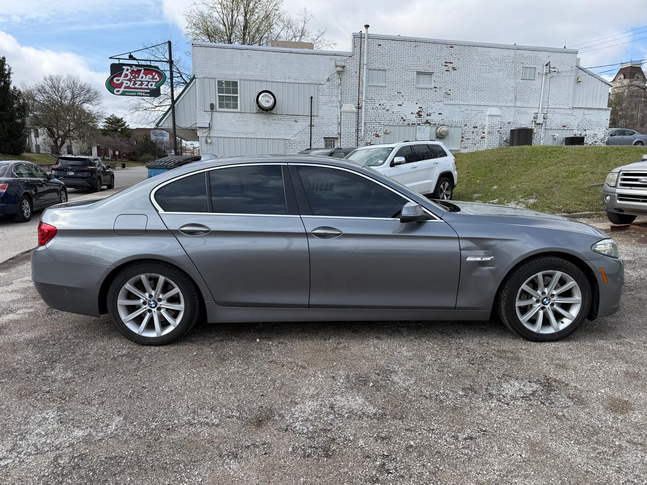 BMW 5-Series 535i xDrive 2014