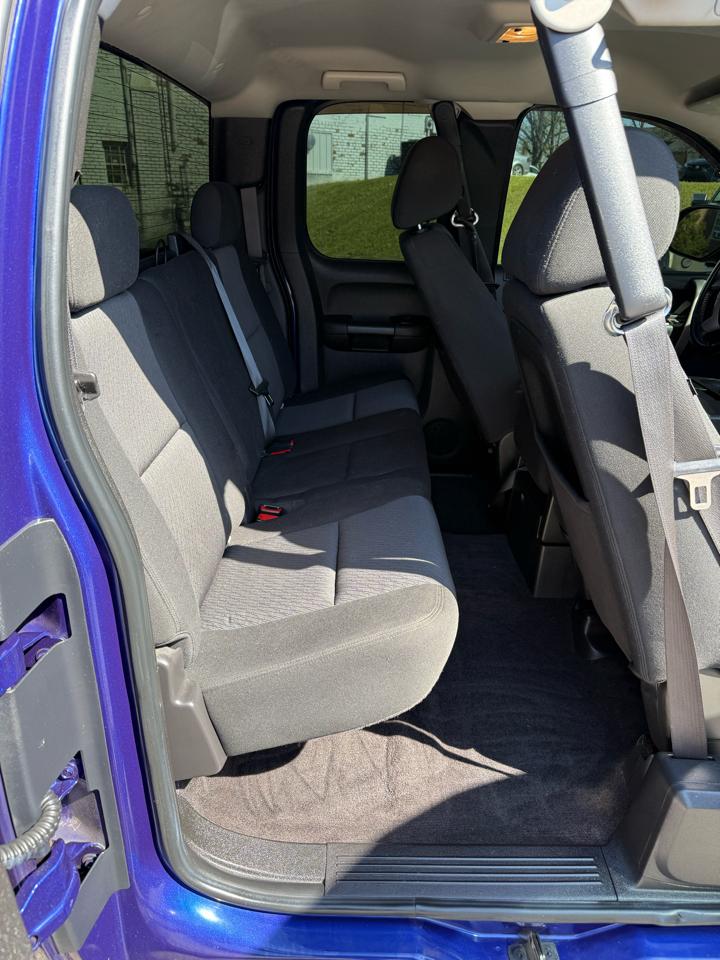 Chevrolet Silverado 1500 LT1 Extended Cab 4WD 2010