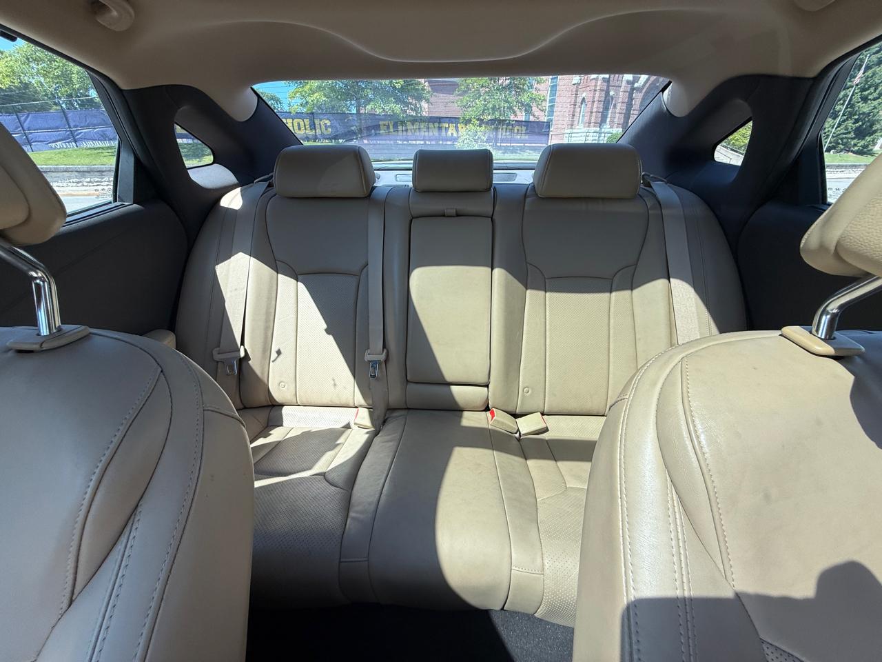Hyundai Azera 3.3L 2012