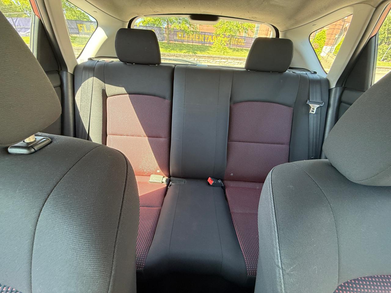 Mazda MAZDA3 s Touring 5-Door 2006