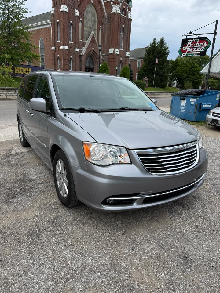 Chrysler Town & Country Touring 2016