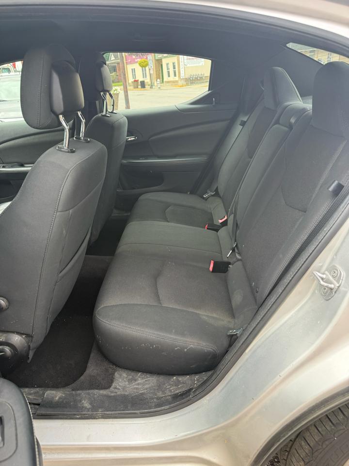 Dodge Avenger Express 2011