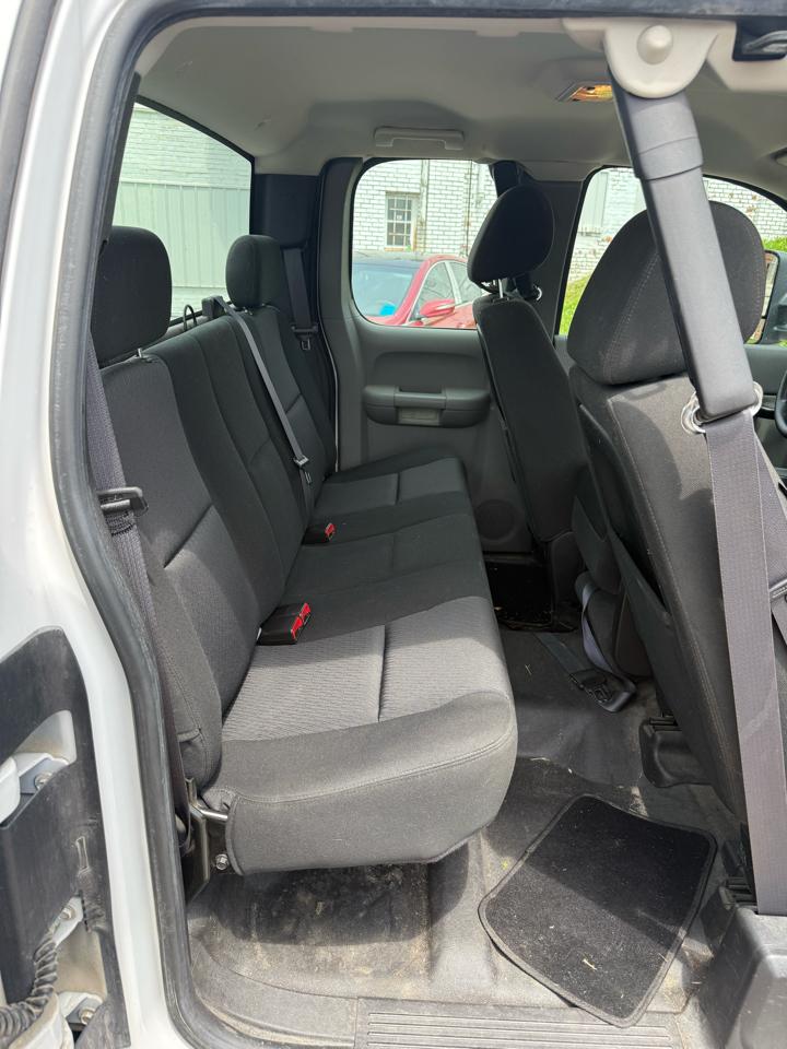 Chevrolet Silverado 1500 Work Truck Ext. Cab 2WD 2011