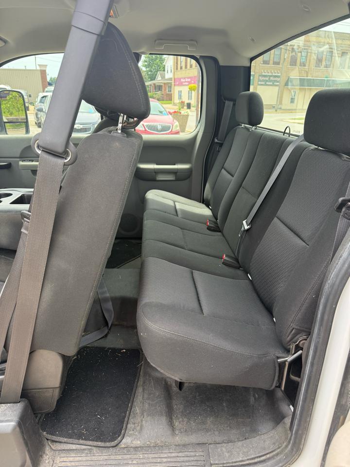 Chevrolet Silverado 1500 Work Truck Ext. Cab 2WD 2011