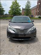 2012 Toyota Sienna 