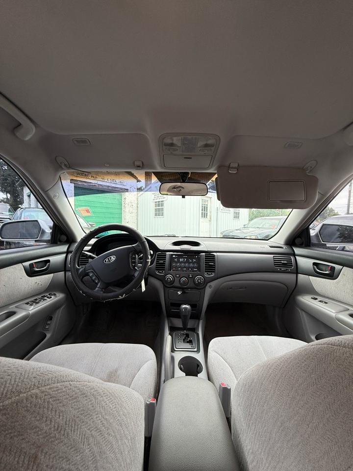 Kia Optima LX V6 2006