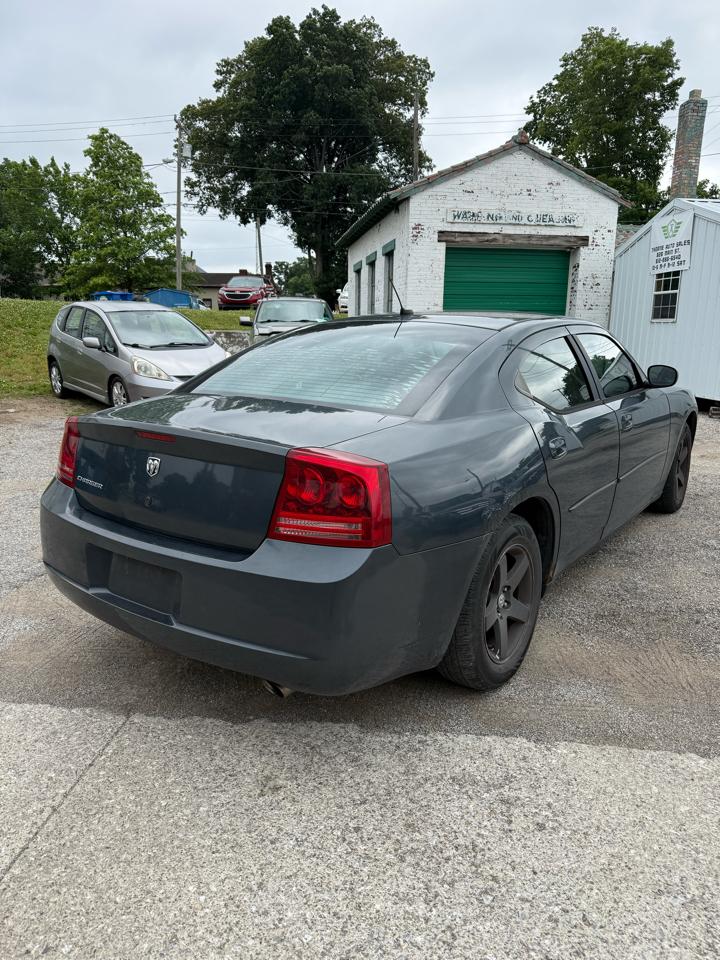 Dodge Charger SE 2008