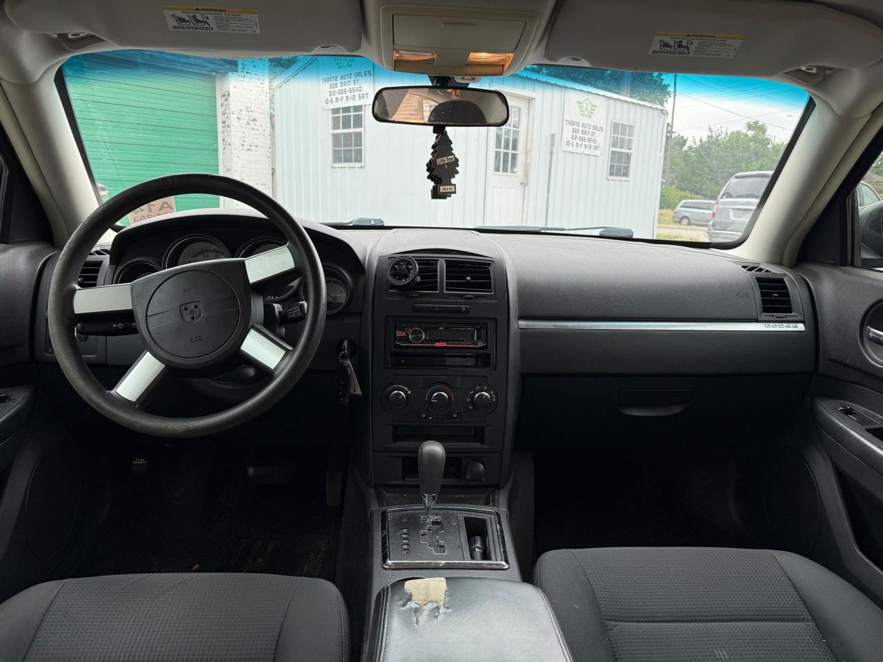 Dodge Charger SE 2008