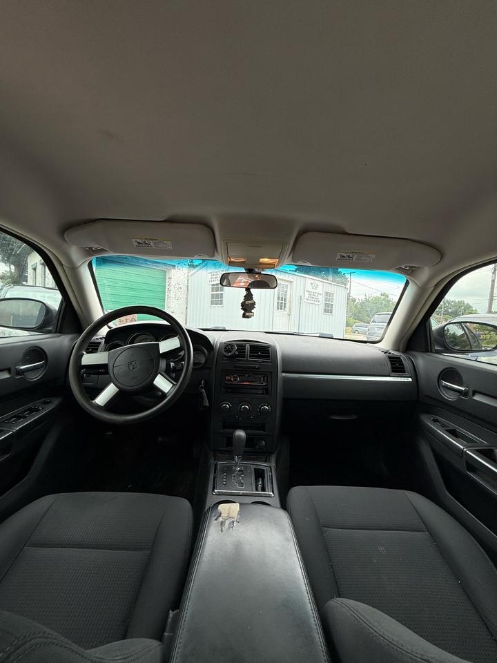 Dodge Charger SE 2008