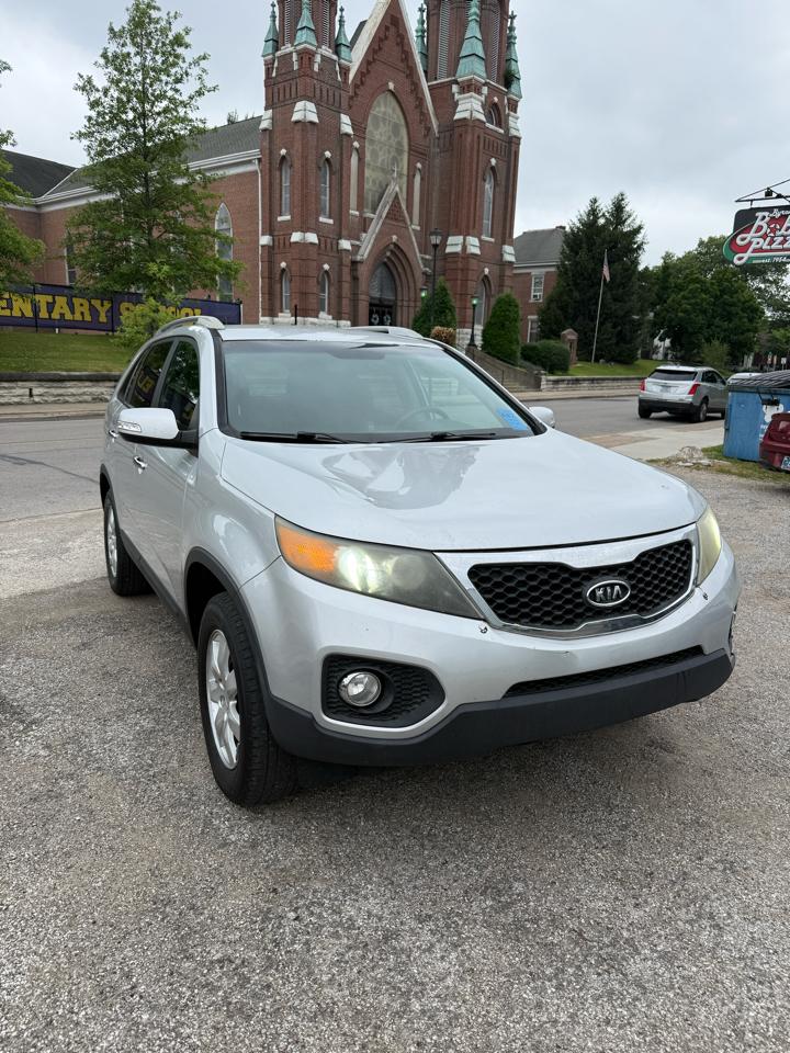 Kia Sorento LX 2WD 2011