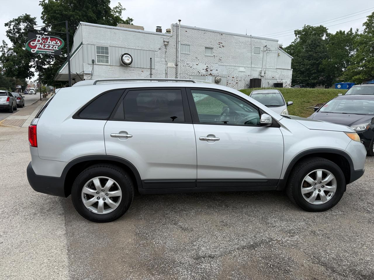 Kia Sorento LX 2WD 2011