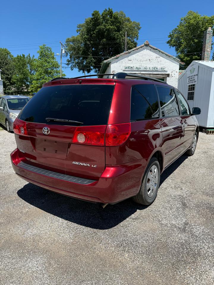Toyota Sienna CE FWD 7-Passenger 2007