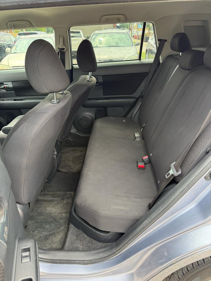 Scion xB Wagon 2009