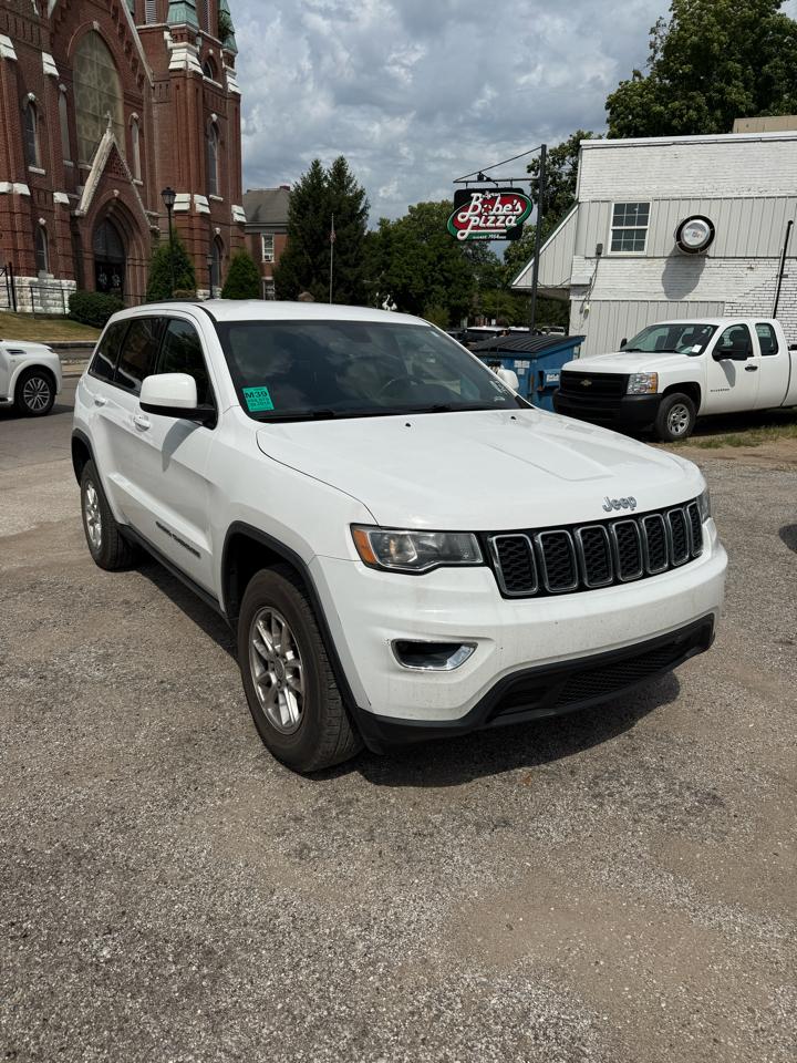 Jeep Grand Cherokee Laredo 4WD 2018