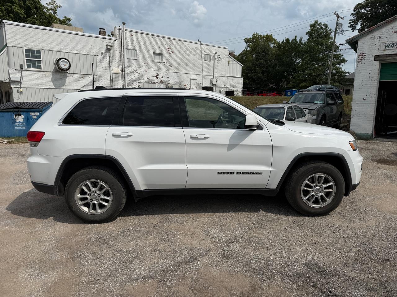 Jeep Grand Cherokee Laredo 4WD 2018