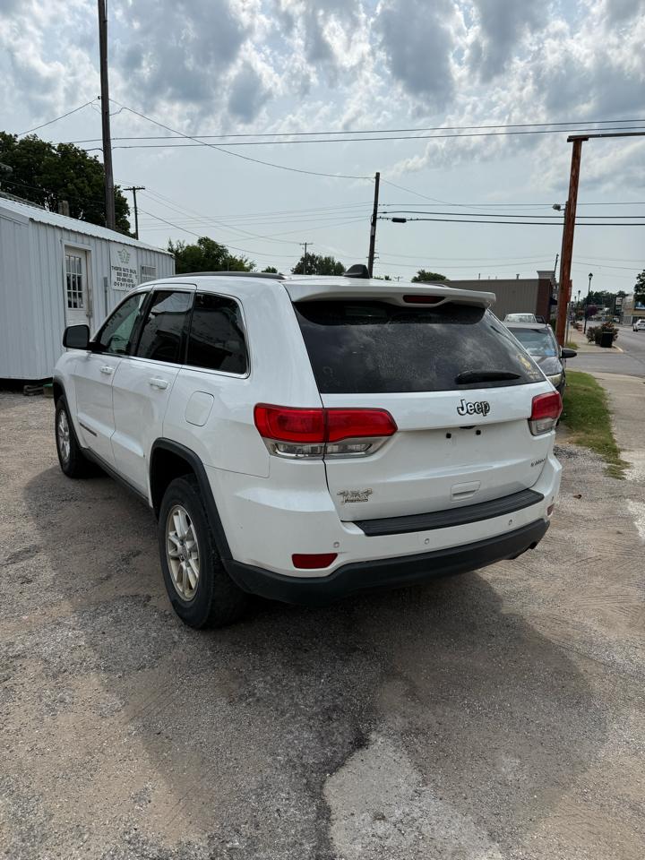 Jeep Grand Cherokee Laredo 4WD 2018