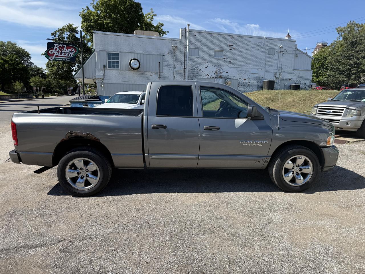 Dodge Ram 1500 ST Quad Cab Long Bed 2WD 2005