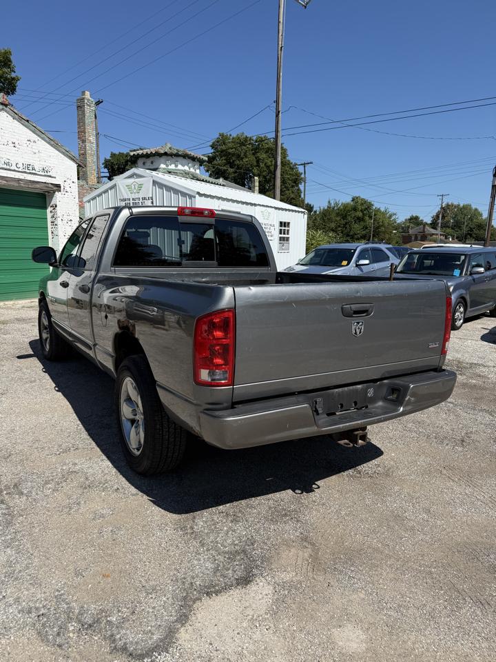 Dodge Ram 1500 ST Quad Cab Long Bed 2WD 2005