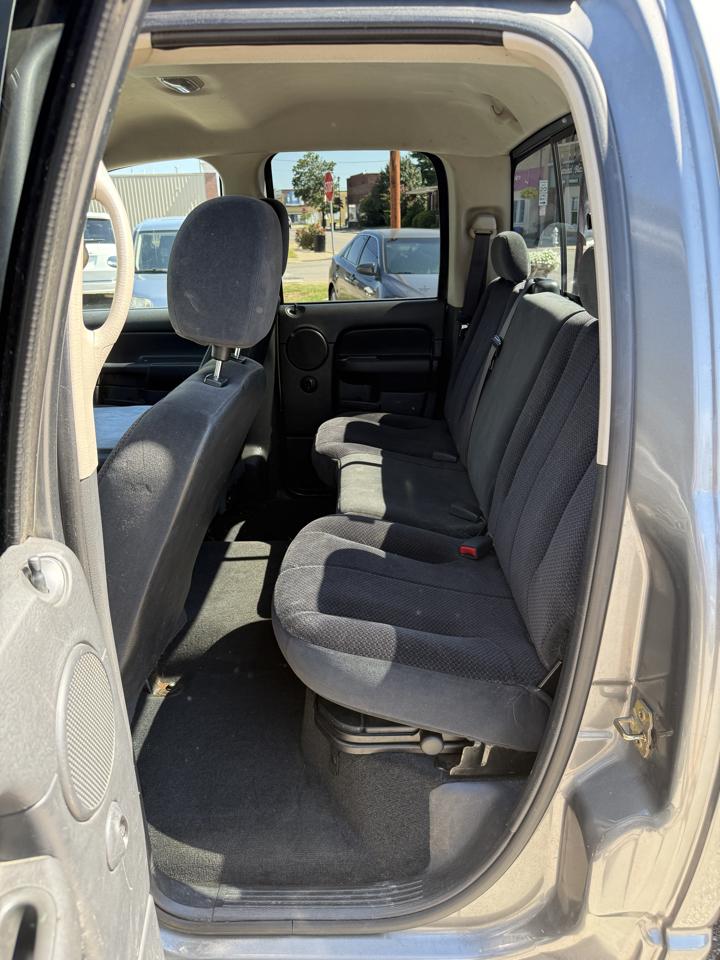 Dodge Ram 1500 ST Quad Cab Long Bed 2WD 2005