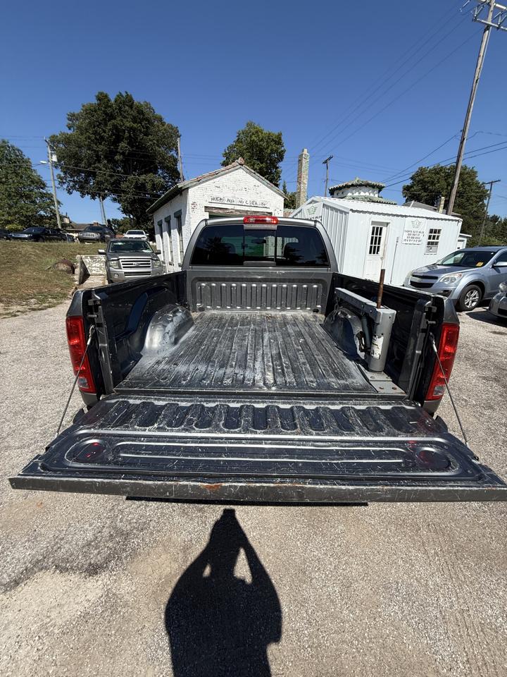 Dodge Ram 1500 ST Quad Cab Long Bed 2WD 2005