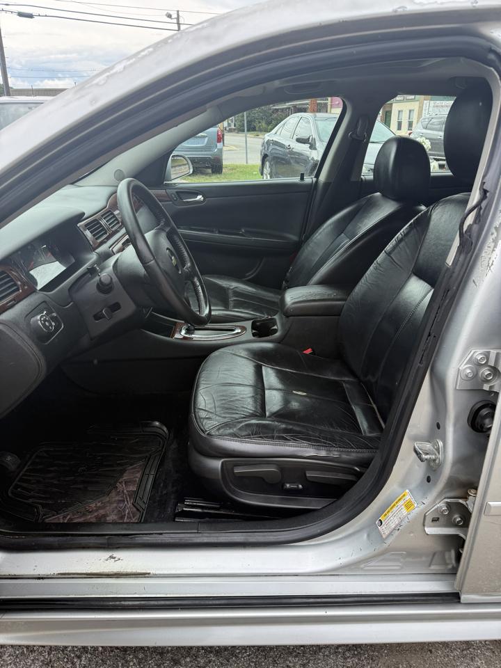 Chevrolet Impala LT 2011