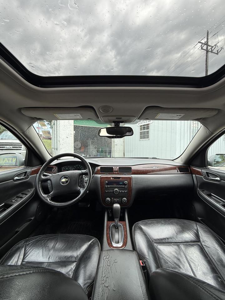 Chevrolet Impala LT 2011