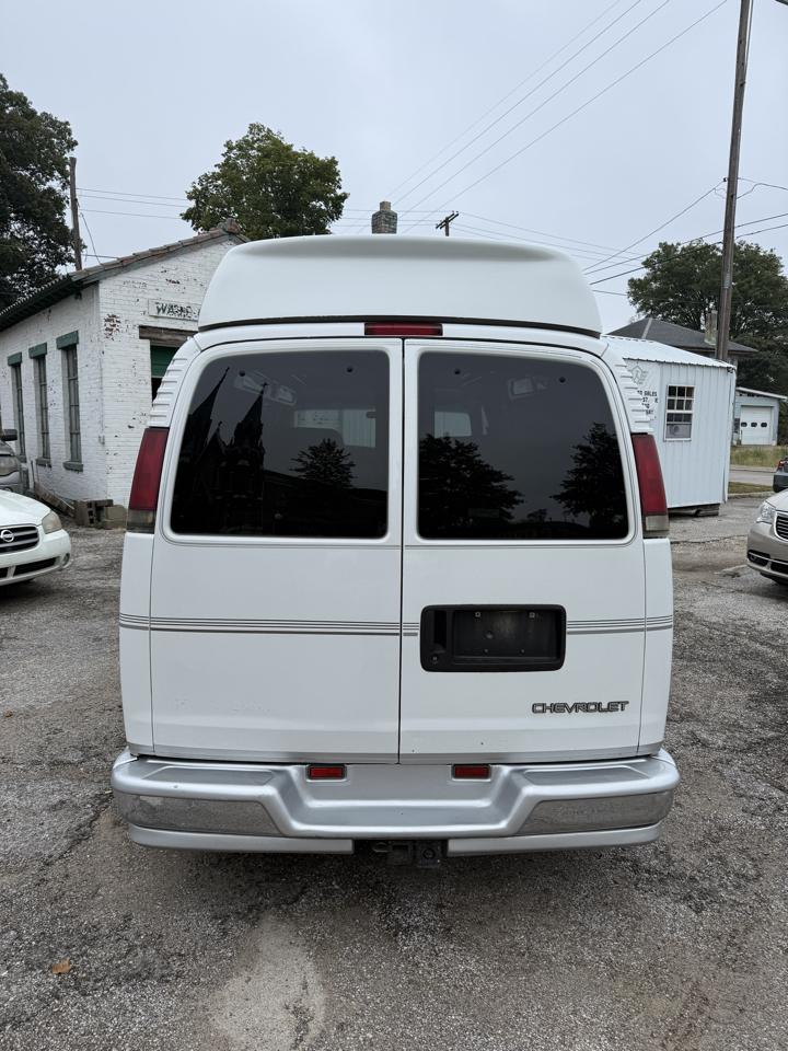 Chevrolet Express 1500 Cargo 2001