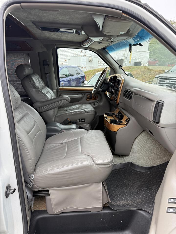Chevrolet Express 1500 Cargo 2001