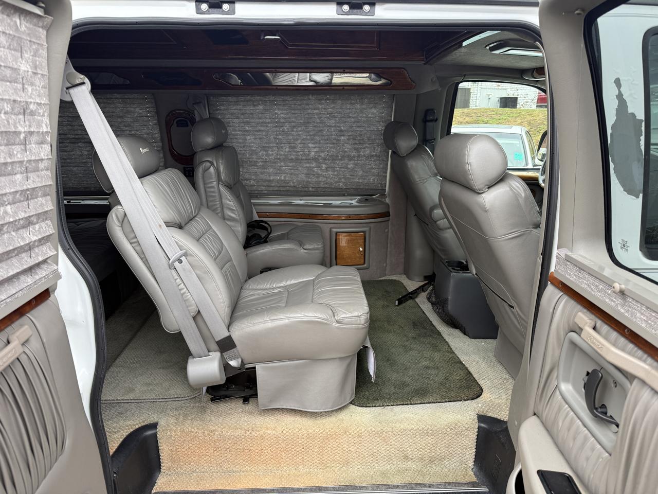 Chevrolet Express 1500 Cargo 2001