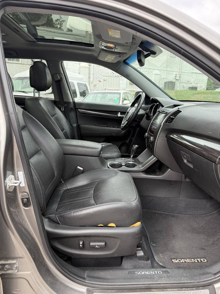 Kia Sorento SX 2WD 2012