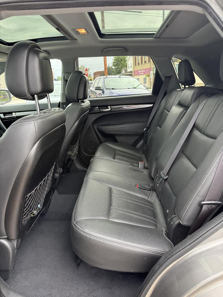 Kia Sorento SX 2WD 2012